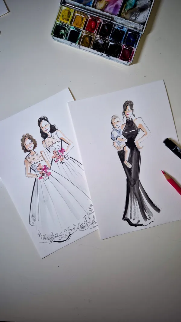 Live watercolour portraits of two girls in white lace dresses and a woman in a black gown holding a toddler by Alisha Milajew